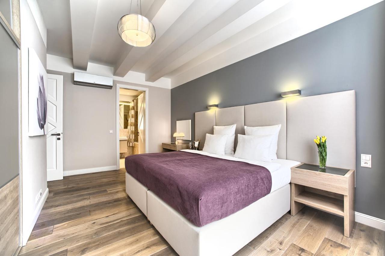 Exclusive 2 Bedroom Apartment Old Town - 2 Baths, Balcony And View - By Prague City Apartments Zewnętrze zdjęcie