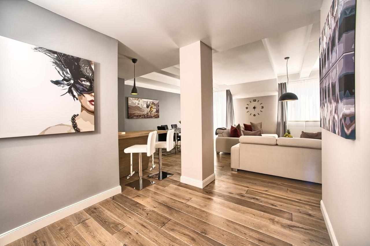 Exclusive 2 Bedroom Apartment Old Town - 2 Baths, Balcony And View - By Prague City Apartments Zewnętrze zdjęcie
