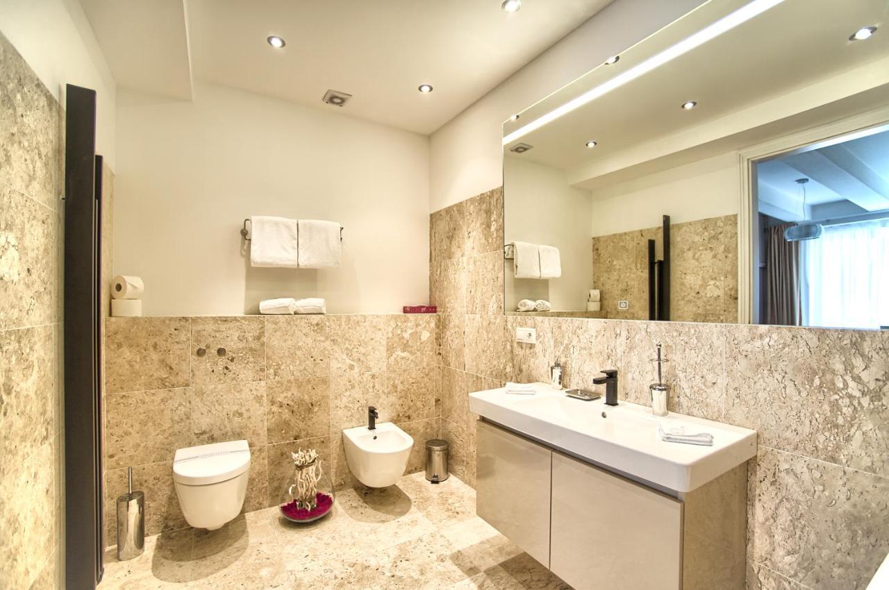 Exclusive 2 Bedroom Apartment Old Town - 2 Baths, Balcony And View - By Prague City Apartments Zewnętrze zdjęcie