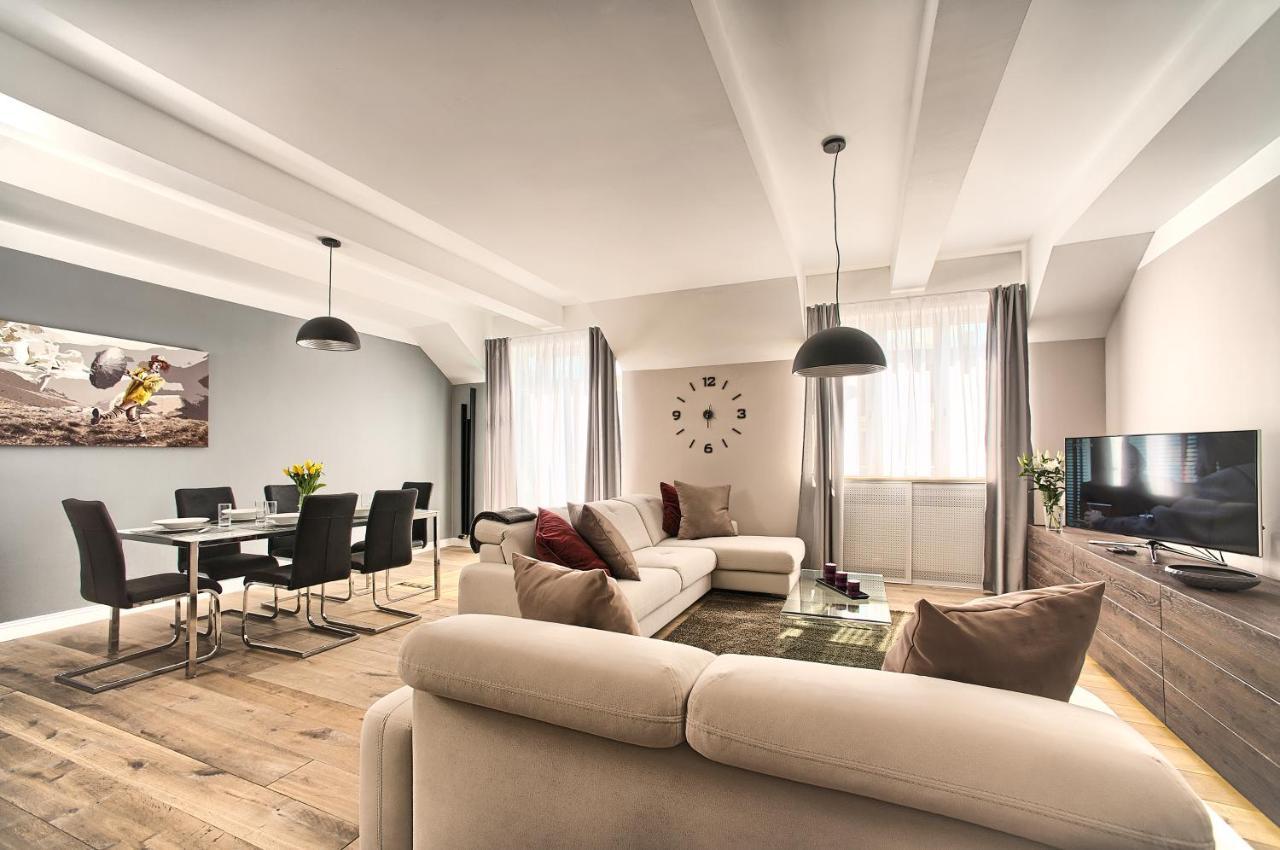 Exclusive 2 Bedroom Apartment Old Town - 2 Baths, Balcony And View - By Prague City Apartments Zewnętrze zdjęcie