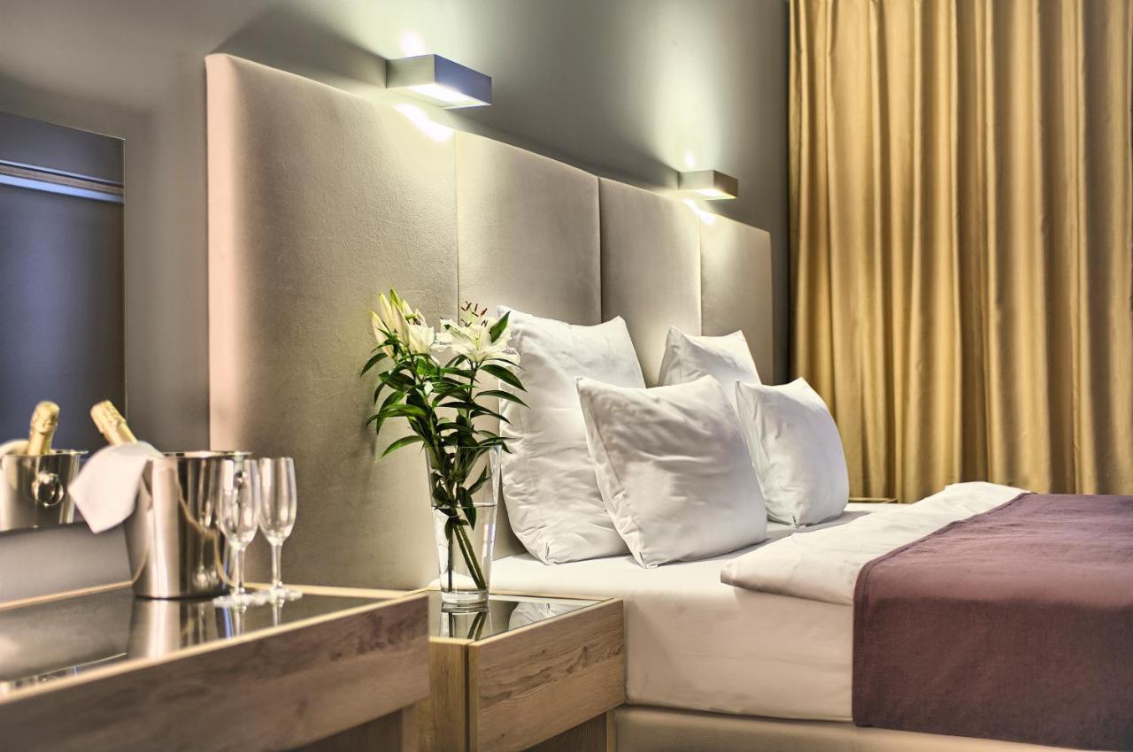 Exclusive 2 Bedroom Apartment Old Town - 2 Baths, Balcony And View - By Prague City Apartments Zewnętrze zdjęcie