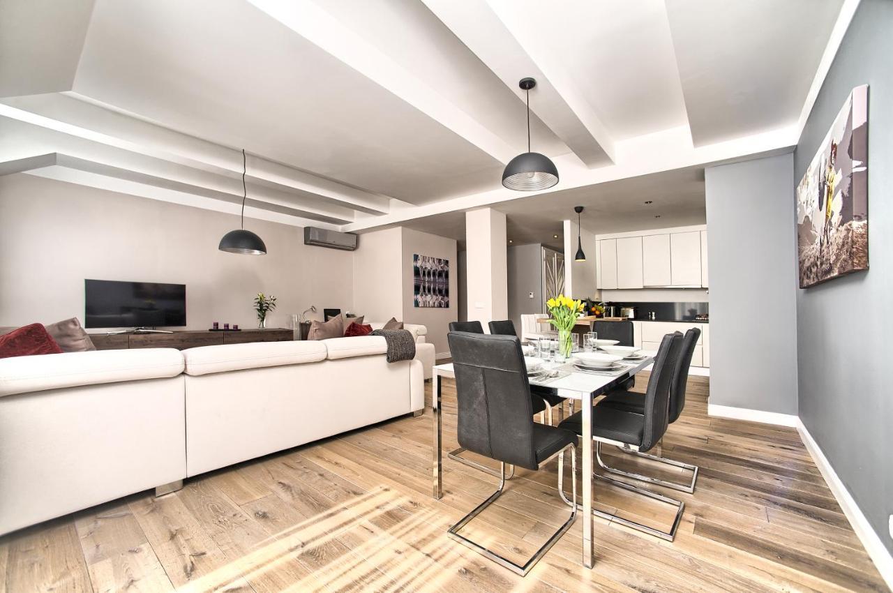 Exclusive 2 Bedroom Apartment Old Town - 2 Baths, Balcony And View - By Prague City Apartments Zewnętrze zdjęcie